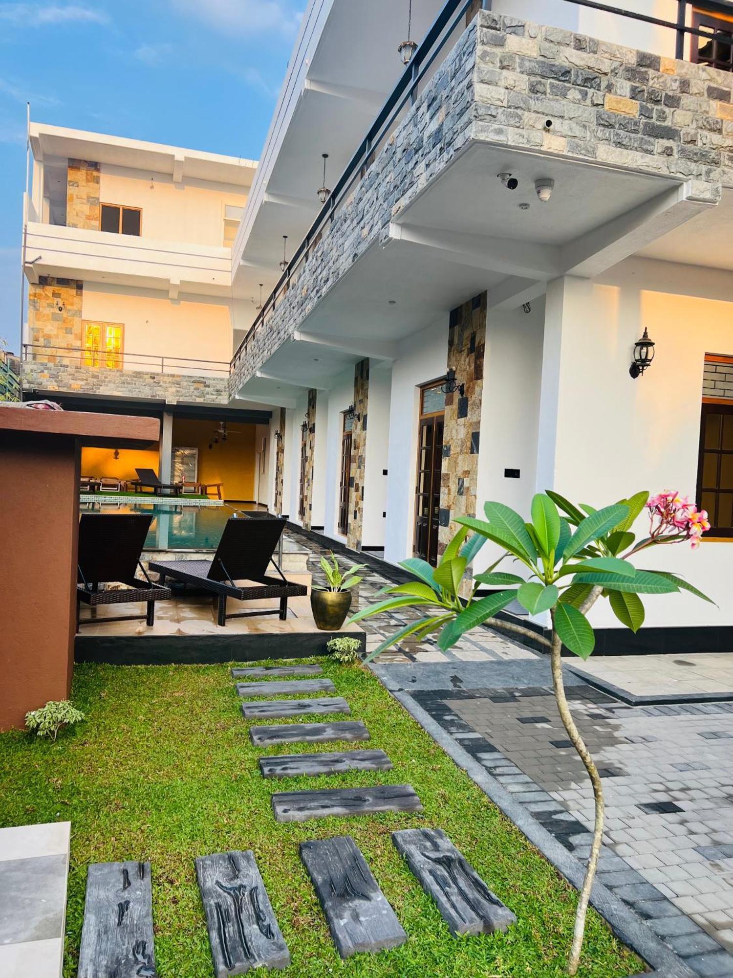 Mama'S Boutique Beach Hotel Negombo Exteriör bild